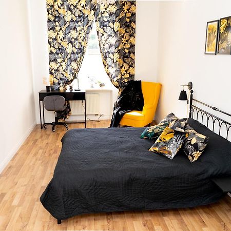 Charming Apartments In The Heart Of Lviv - Valova, Nasypna Str Buitenkant foto