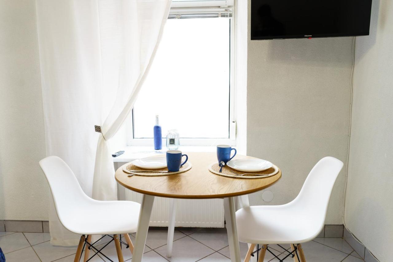 Charming Apartments In The Heart Of Lviv - Valova, Nasypna Str Buitenkant foto