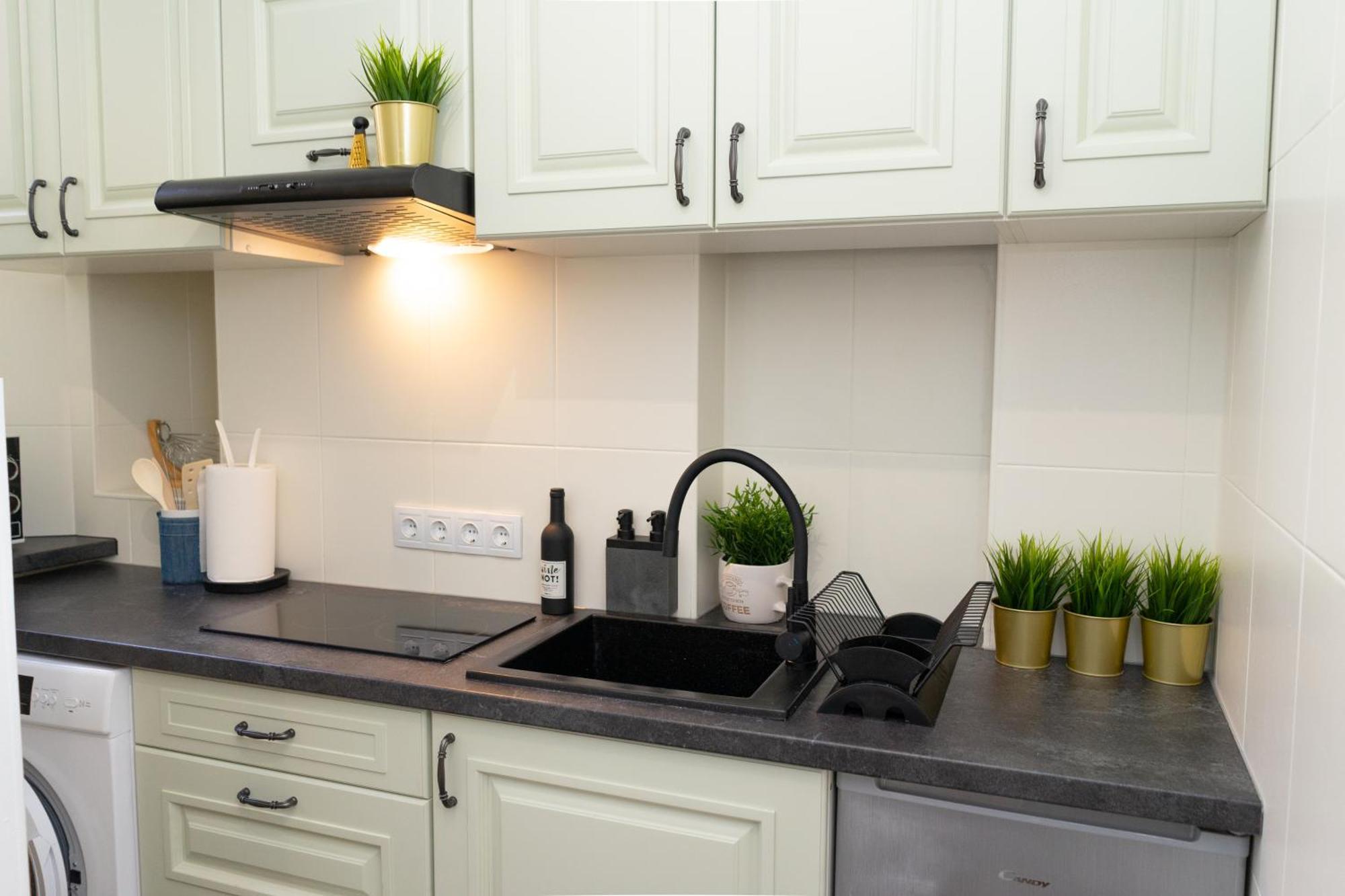 Charming Apartments In The Heart Of Lviv - Valova, Nasypna Str Buitenkant foto
