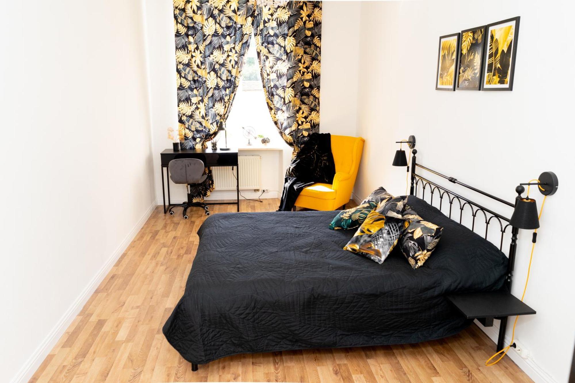 Charming Apartments In The Heart Of Lviv - Valova, Nasypna Str Buitenkant foto