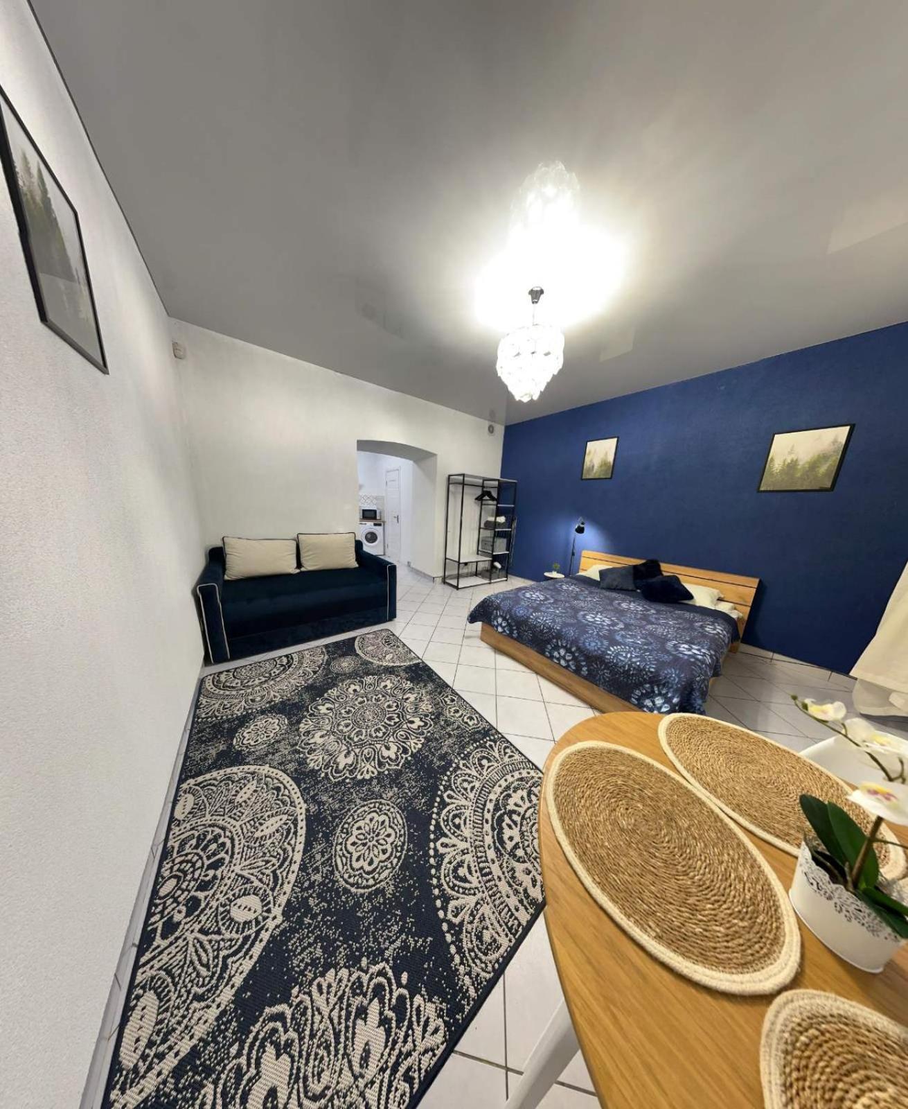 Charming Apartments In The Heart Of Lviv - Valova, Nasypna Str Kamer foto